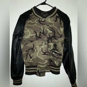Women’s Camo Faux Leather Sleeve Jacket